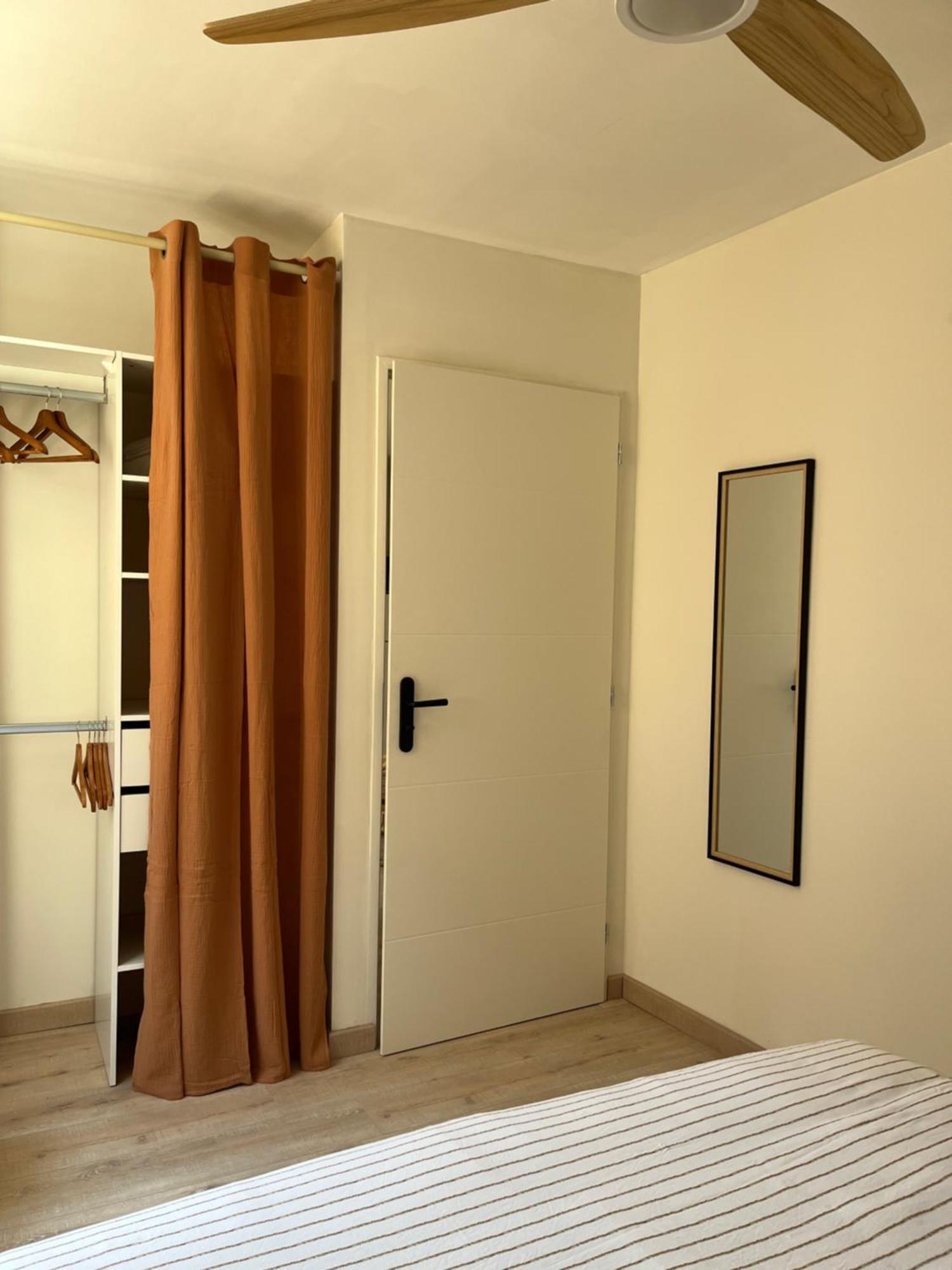 Appartement Champollion 2 Фижак Екстериор снимка