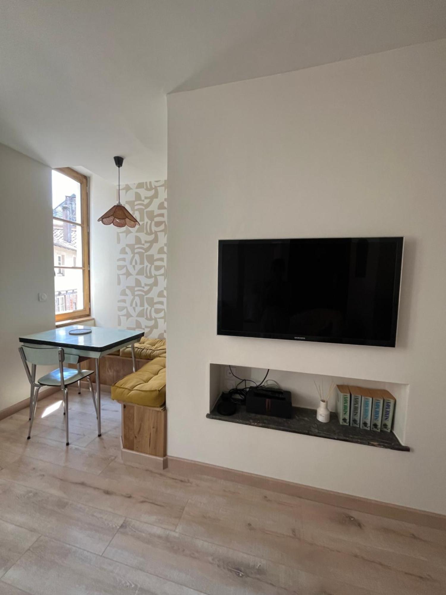 Appartement Champollion 2 Фижак Екстериор снимка